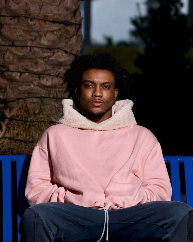 SnapInsta.to_470893941_1790831238403797_9177968675303714827_n_bic