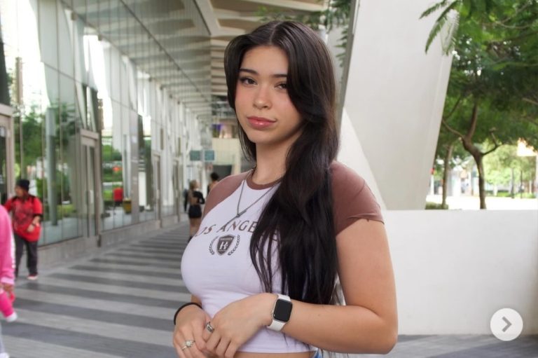 Aishah Sofey Biography, Back Story: Family, Ancestry, Boyfriend, Net Worth