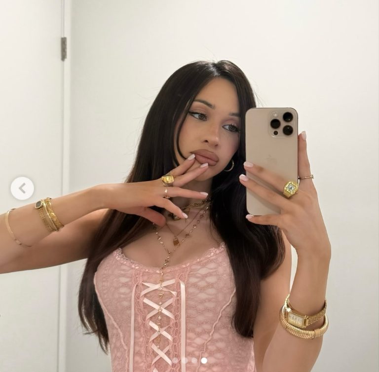 Elsarca Biography, Back Story: Family, Ancestry, Boyfriend, Net Worth