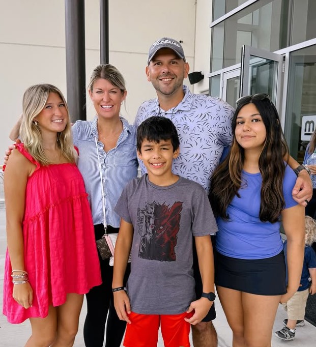 Ryane Roy, is pictured with her family, including her mom, Kate, her dad, and her younger brother and sister. 