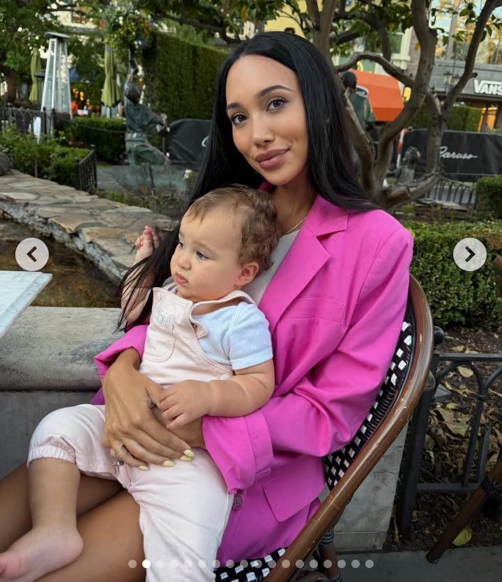 Is Scarlet Vas Married? Biography, Age, Height: Family, Ethnicity, Husband, Kids, Net Worth