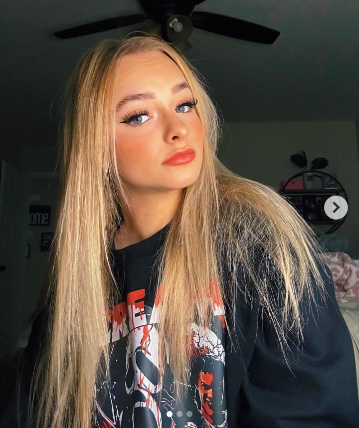 Is Zoe LaVerne still Married? Biography, Age, Height: Family, Ethnicity, Husband, Kids, Net Worth