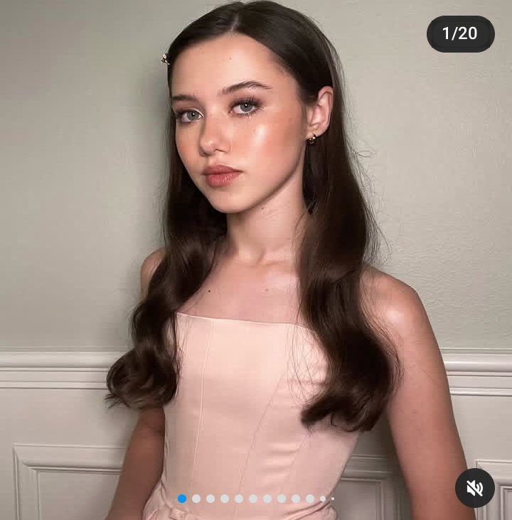 Violet McGraw Biography, Age, Height: Family, Ethnicity, Boyfriend, Height, Net Worth