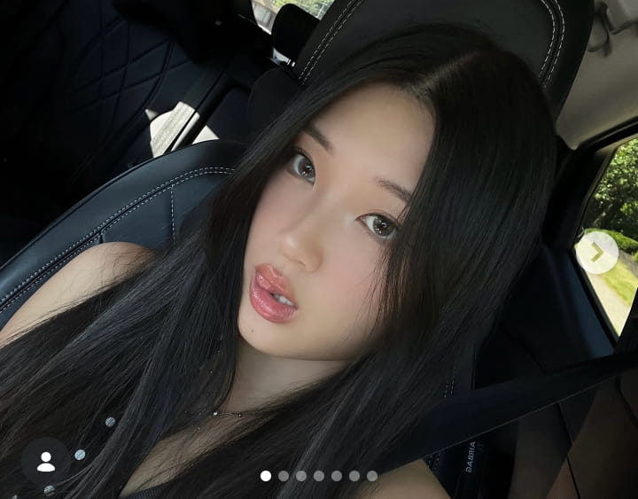 Ivy Li Bio: Family, Ethnicity, Boyfriend, Height, Net Worth