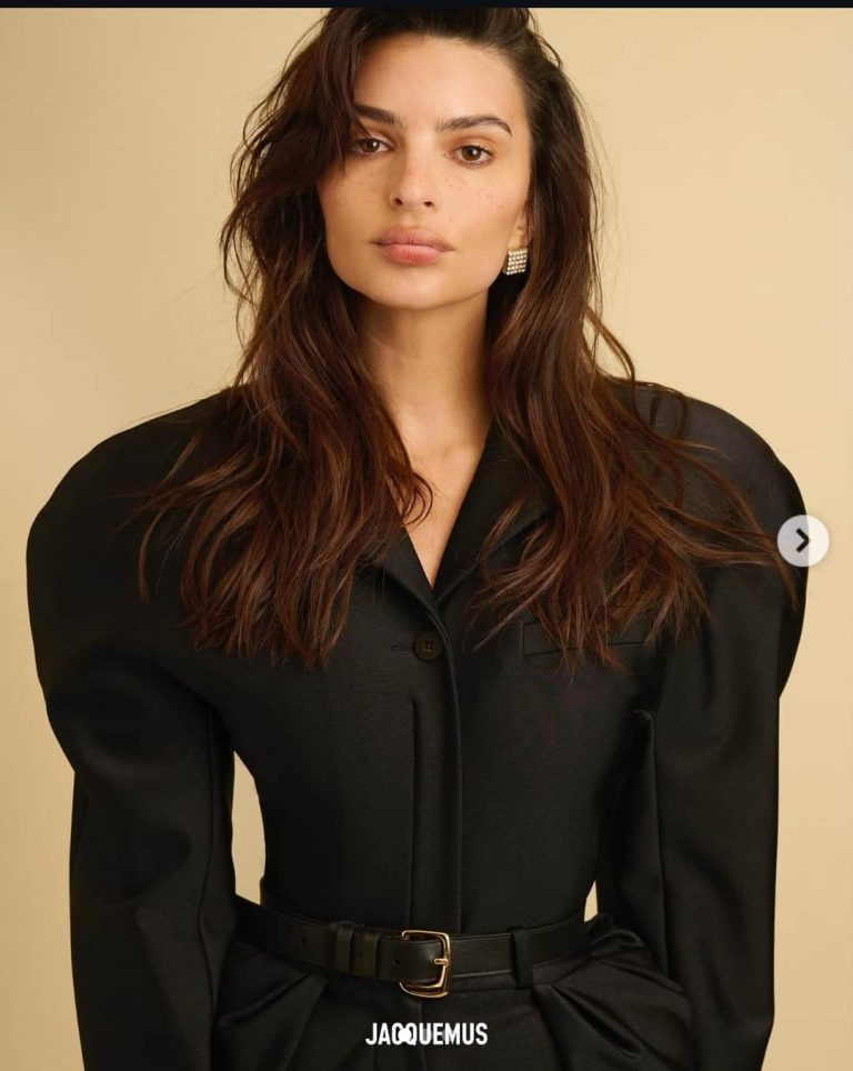 Is Emily Ratajkowski still Married? Biography, Age, Parents, Siblings: Family, Ethnicity, Kids, Ex-Husband, New Boyfriend, Height, Net Worth